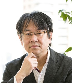 山田誠二氏